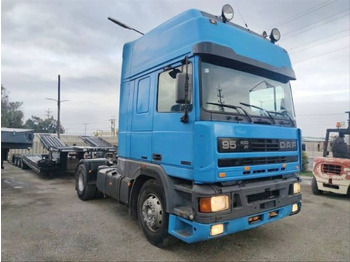 Tractor DAF 95 430