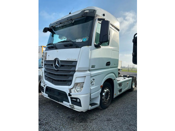 Tractor MERCEDES-BENZ Actros 1851