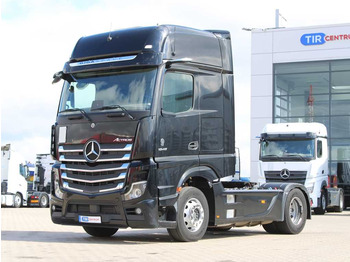 Tractor MERCEDES-BENZ Actros 1848