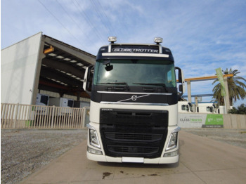 Tractor VOLVO FH13 540