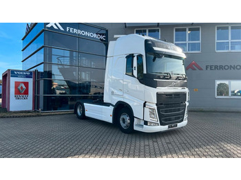 Tractor VOLVO FH 540