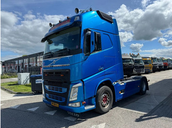 Tractor VOLVO FH 460