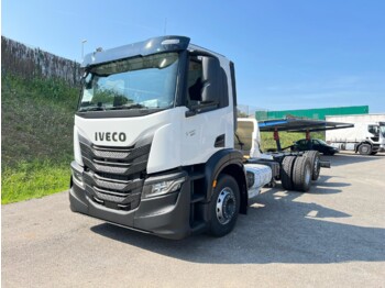 Camião chassi IVECO S-WAY
