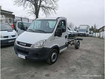 Camião chassi IVECO Daily 35s11