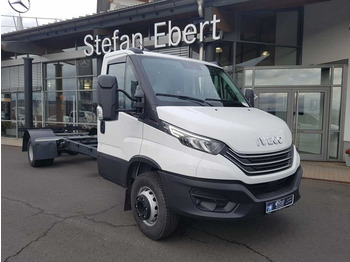 Camião chassi IVECO Daily 70c18