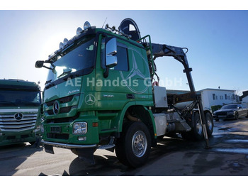 Camião de transporte de madeira MERCEDES-BENZ Actros