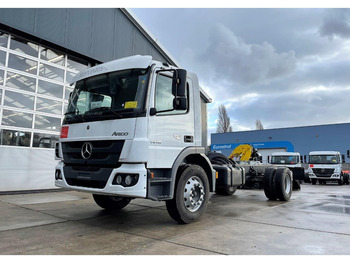 Camião chassi MERCEDES-BENZ Atego 1418