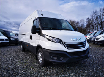 Furgão IVECO Daily 35s18