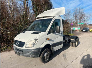 Camião tractor BE MERCEDES-BENZ Sprinter 519