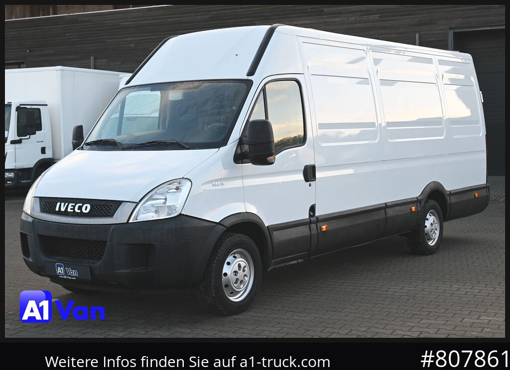 Furgão IVECO Daily 35S13V Maxi, AHK, RFK, Luftfederung