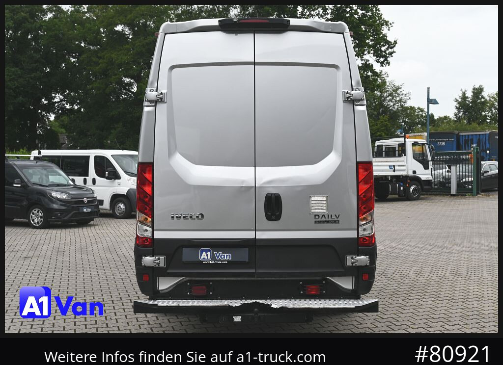 Furgão IVECO Daily 70C18 A8V Kasten, Automatik, AHK, Klima