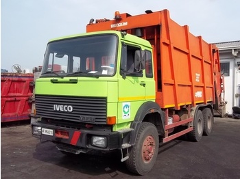 IVECO 330 26 - Caminhão de lixo