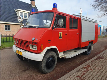Steyr 590.132 Brandweerwagen 18.427 km - Carro de bombeiro