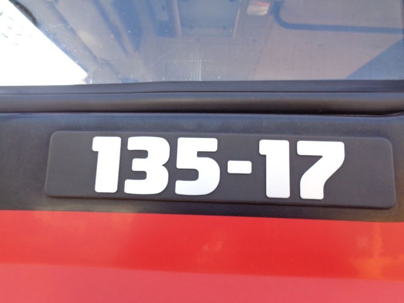 Carro de bombeiro Iveco 135-17 Manual + Firetruck: foto 12