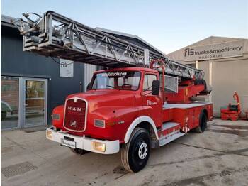 Carro de bombeiro MAN 13.168 4x2 ladder - 31.000km: foto 1