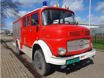 Carro de bombeiro Mercedes-Benz 1113 B 4X4 brandweerwagen: foto 1