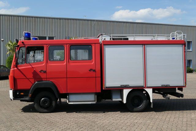 Carro de bombeiro, Carrinha cabine dupla Mercedes-Benz 814 F/Feuerwehr/Pumpe/9 Sitze: foto 2