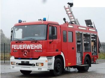 Carro de bombeiro Mercedes-Benz ACTROS 1835 Feuerwehr 2080 L Fire Unit: foto 1