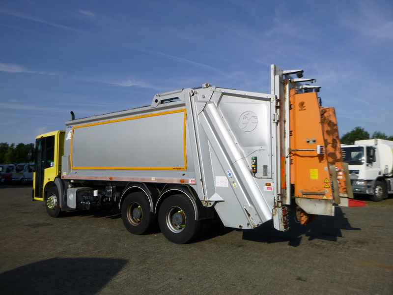 Caminhão de lixo Mercedes Econic 2629 LL 6x4 RHD refuse truck: foto 3