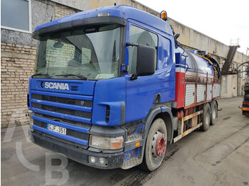 Caminhão limpa fossa Scania P 94 GB: foto 1