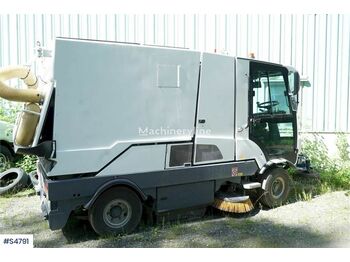 Varredora urbana DULEVO 3000T Sweeping machine