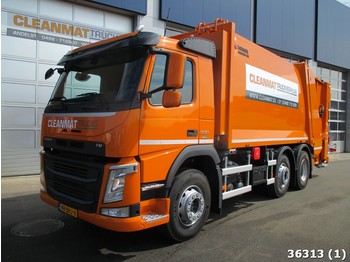 Caminhão de lixo Volvo FM 330: foto 1