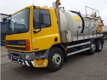 Caminhão limpa fossa DAF 75-270 EURO2