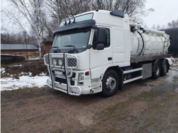 VOLVO FM12 460 - caminhão limpa fossa