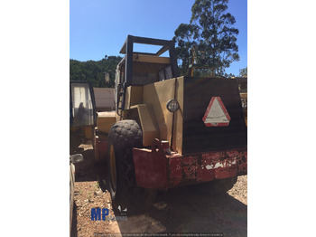 DYNAPAC CA 301D - Compactador: foto 1