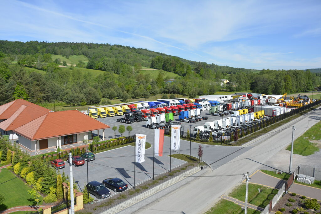 DUETDUDA - Reboques SCHMITZ undefined: foto 1