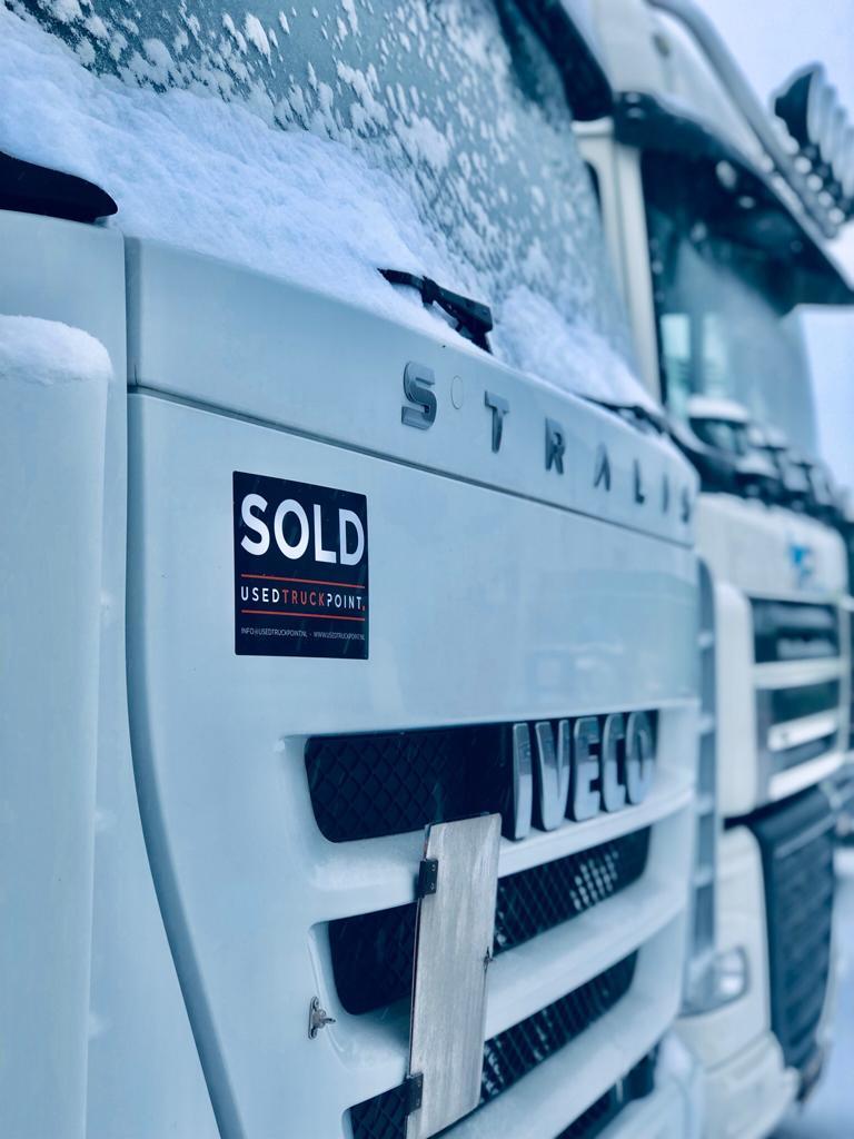 Used Truck Point BV - Tractores VOLVO undefined: foto 8