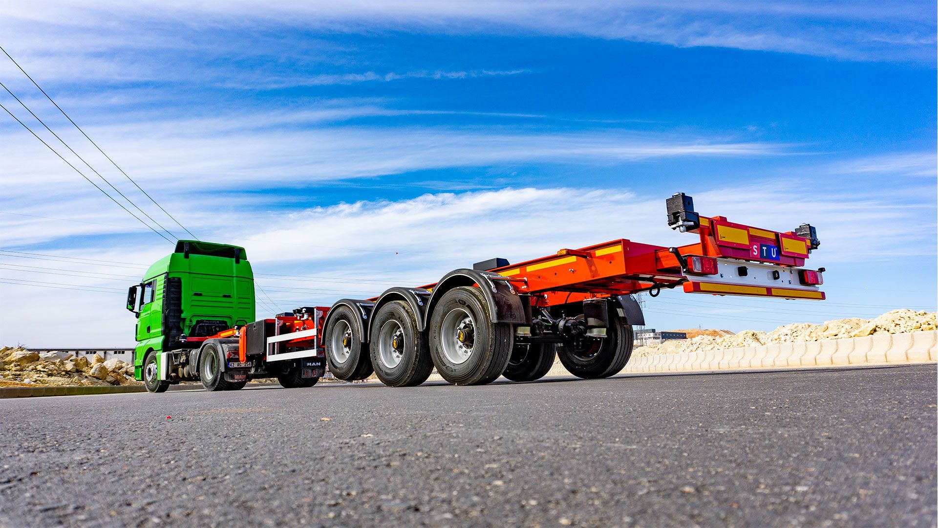 STU TRAILER DORSE ITHALAT IHRACAT LTD. STI. - veículos a venda undefined: foto 3