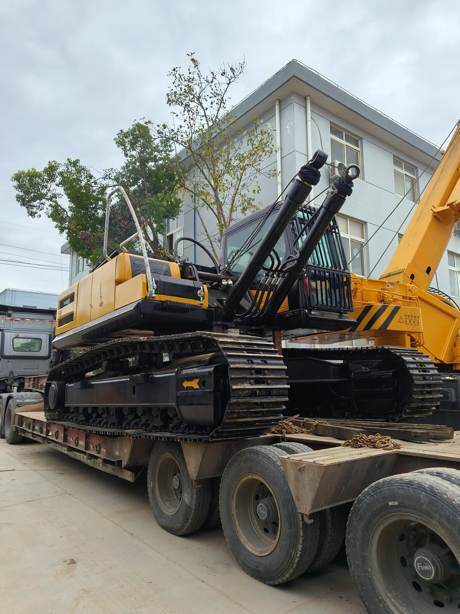 Ranxiang Machinery Limited - veículos a venda undefined: foto 9
