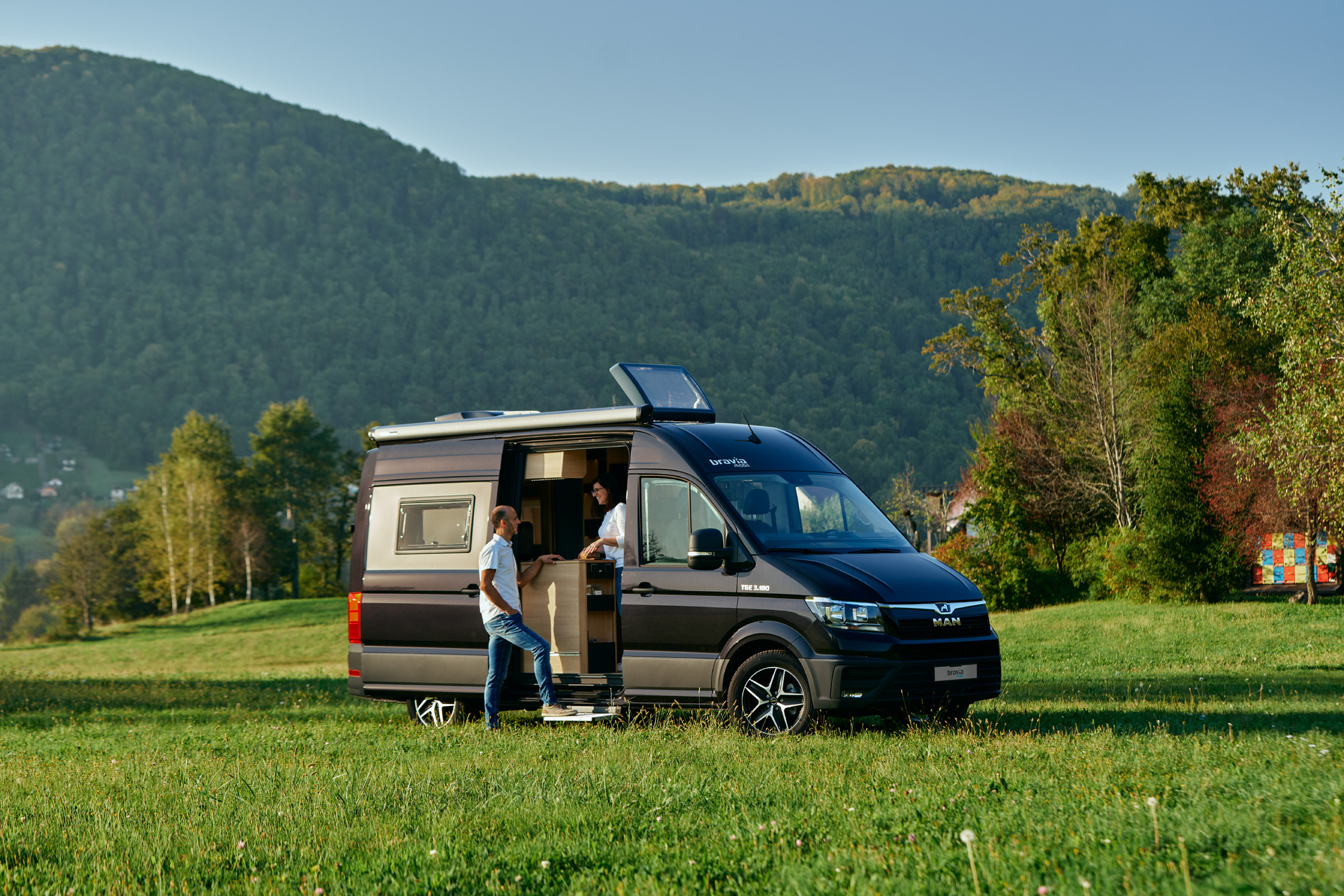 2 AP SPÓŁKA Z OGRANICZONĄ ODPOWIEDZIALNOŚCIĄ - Autocaravanas - caixa de velocidades: automática undefined: foto 10