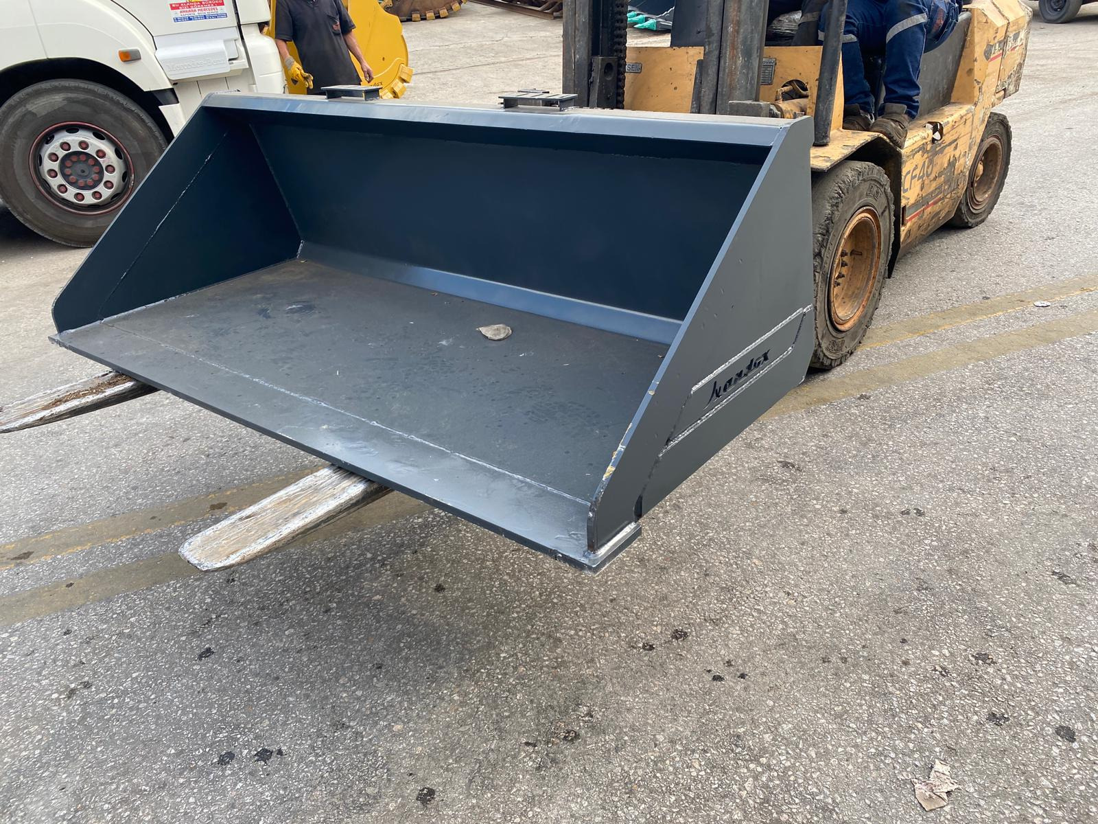 ANDOKS  - veículos a venda undefined: foto 64