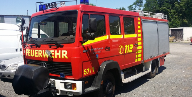 1&1 - Automobile - Veículos municipais/ Especiais UNIMOG U300 undefined: foto 6