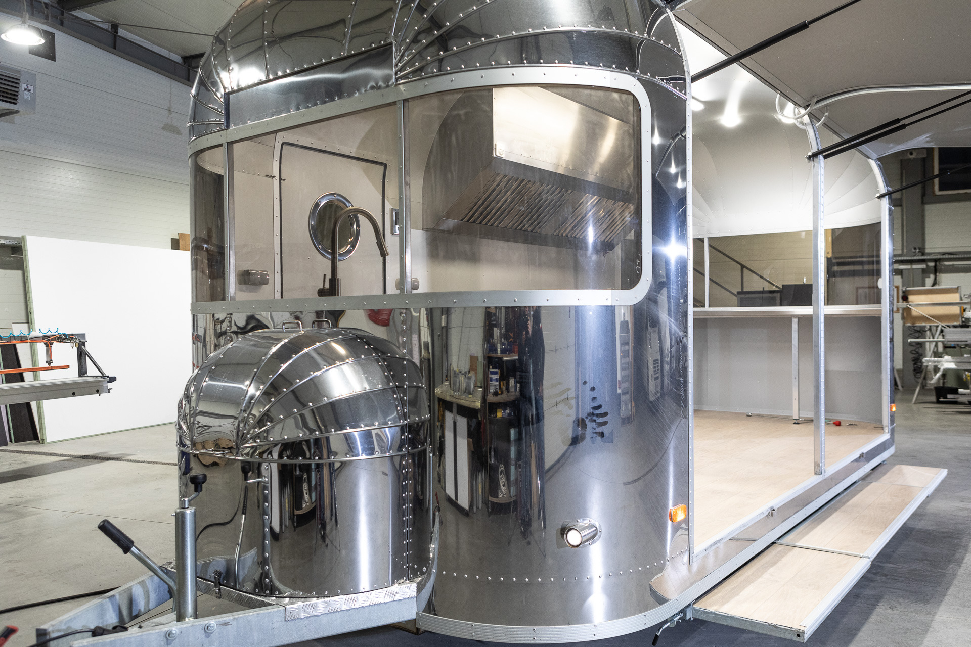 IDEX Denys Kharlamov - Reboques - Ano: 2025 undefined: foto 12