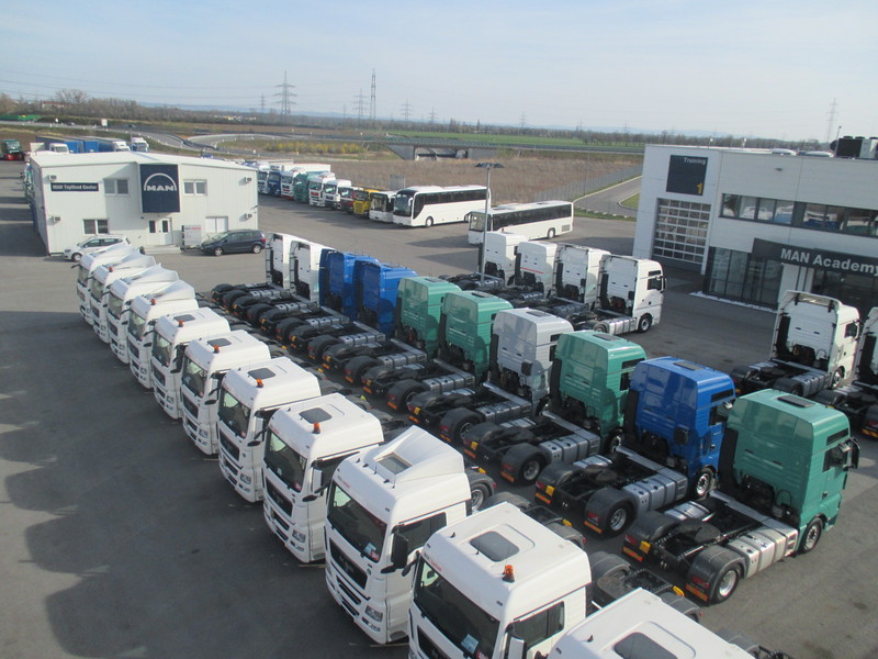 MAN Truck & Bus Vertrieb Österreich GesmbH - Veículos comerciais MAN - Ano: 2022, ar condicionado undefined: foto 1