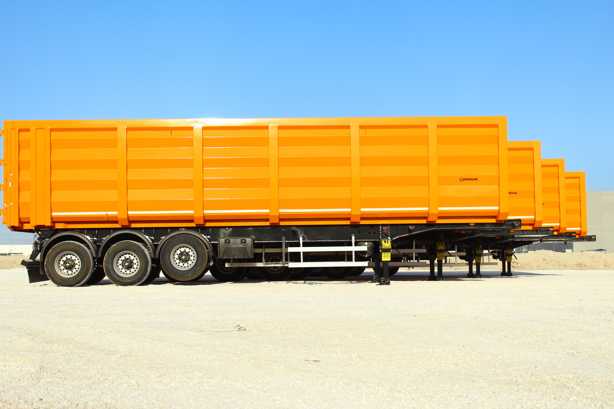 Emirsan Trailer undefined: foto 3