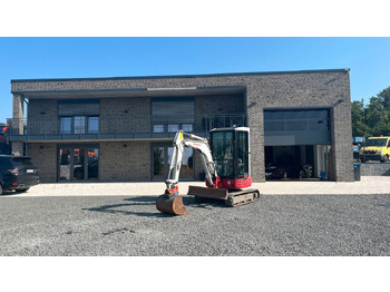 Mini escavadeira TAKEUCHI TB23R