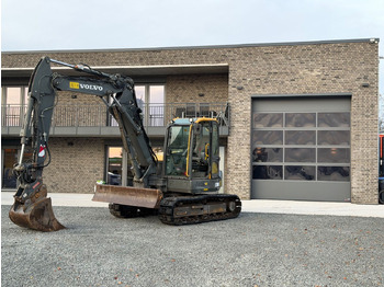 Mini escavadeira VOLVO ECR88D
