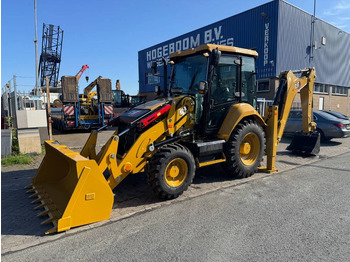 Retroescavadeira CATERPILLAR