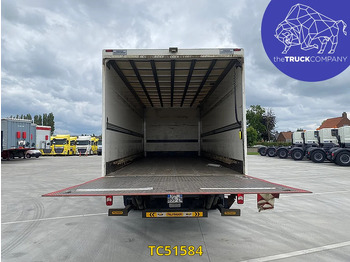 Camião furgão Renault D 210: foto 2