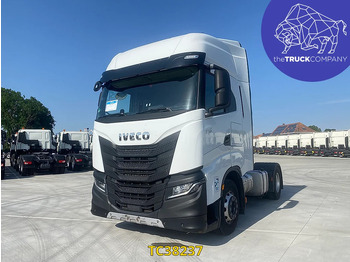Tractor IVECO S-WAY