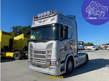 Tractor SCANIA R 500