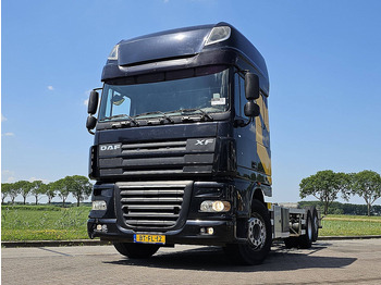 Camião chassi DAF XF 105 460