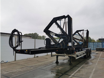 Semi-reboque transportador de contêineres/ Caixa móvel HAMMAR