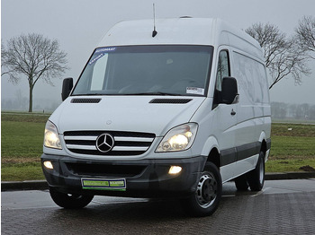 Furgão MERCEDES-BENZ Sprinter 519