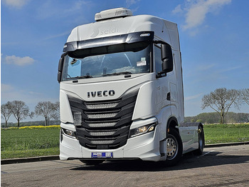 Tractor IVECO S-WAY