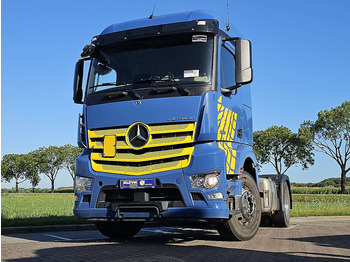 Tractor MERCEDES-BENZ Actros 1843